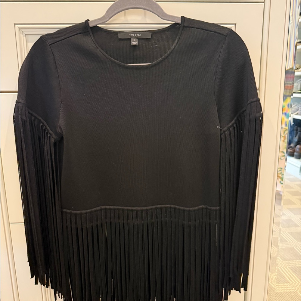 Toccin Catalina Tee Jet
Fringe Top